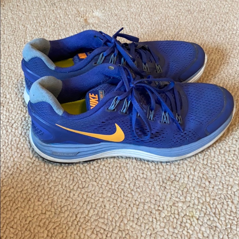 Nike shoes